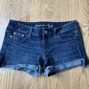 Women's American Eagle Stretch Distressed Jean Shorts Size 4 Cute